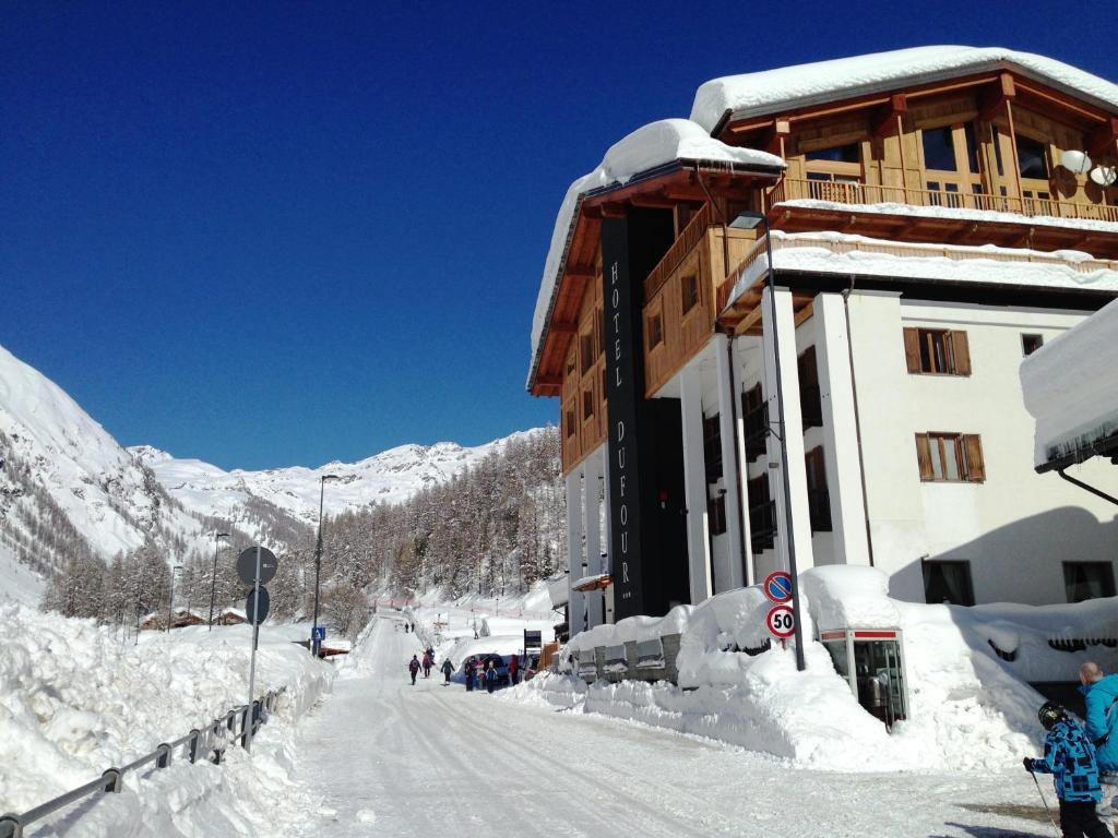 Hotel Dufour Gressoney-la-Trinité Екстериор снимка