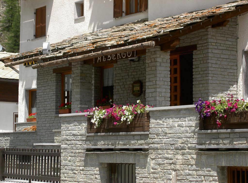 Hotel Dufour Gressoney-la-Trinité Екстериор снимка